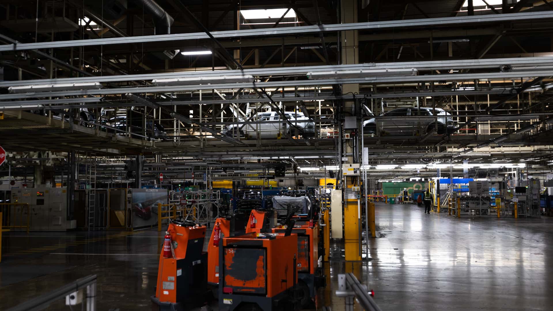 https://cdn.motor1.com/images/mgl/BXZLnj/s1/toyota-uk-production.jpg