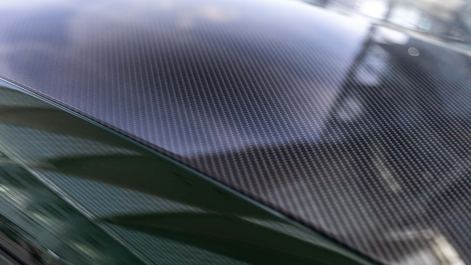 https://cdn.motor1.com/images/mgl/BXZVjR/s1/2026-porsche-cayenne-s-coupe-electric.jpg