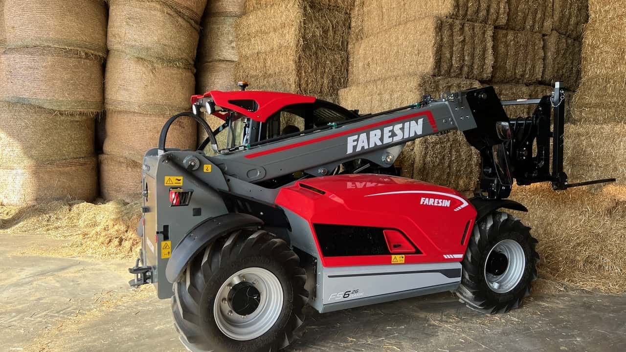 Organizzare logistica del fieno con sollevatori telescopici e flussi di lavoro efficienti
per massimizzare l'operativitànelle imprese agricole zootecniche
