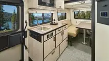 Winnebago Elora 2026 autocaravana