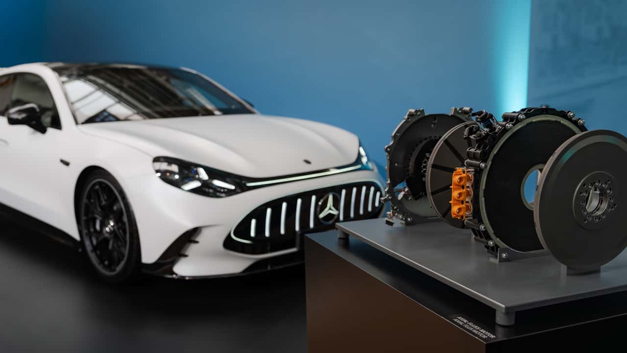 Stabilimento motori a flusso assiale Mercedes Berlino