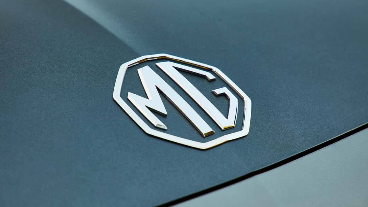 MGS9 in Camden Grey