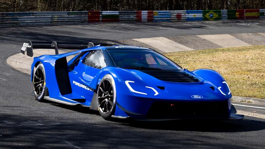 Ford GT, Nürburgring tarihinin en iyi 3. turunu kaydetti!