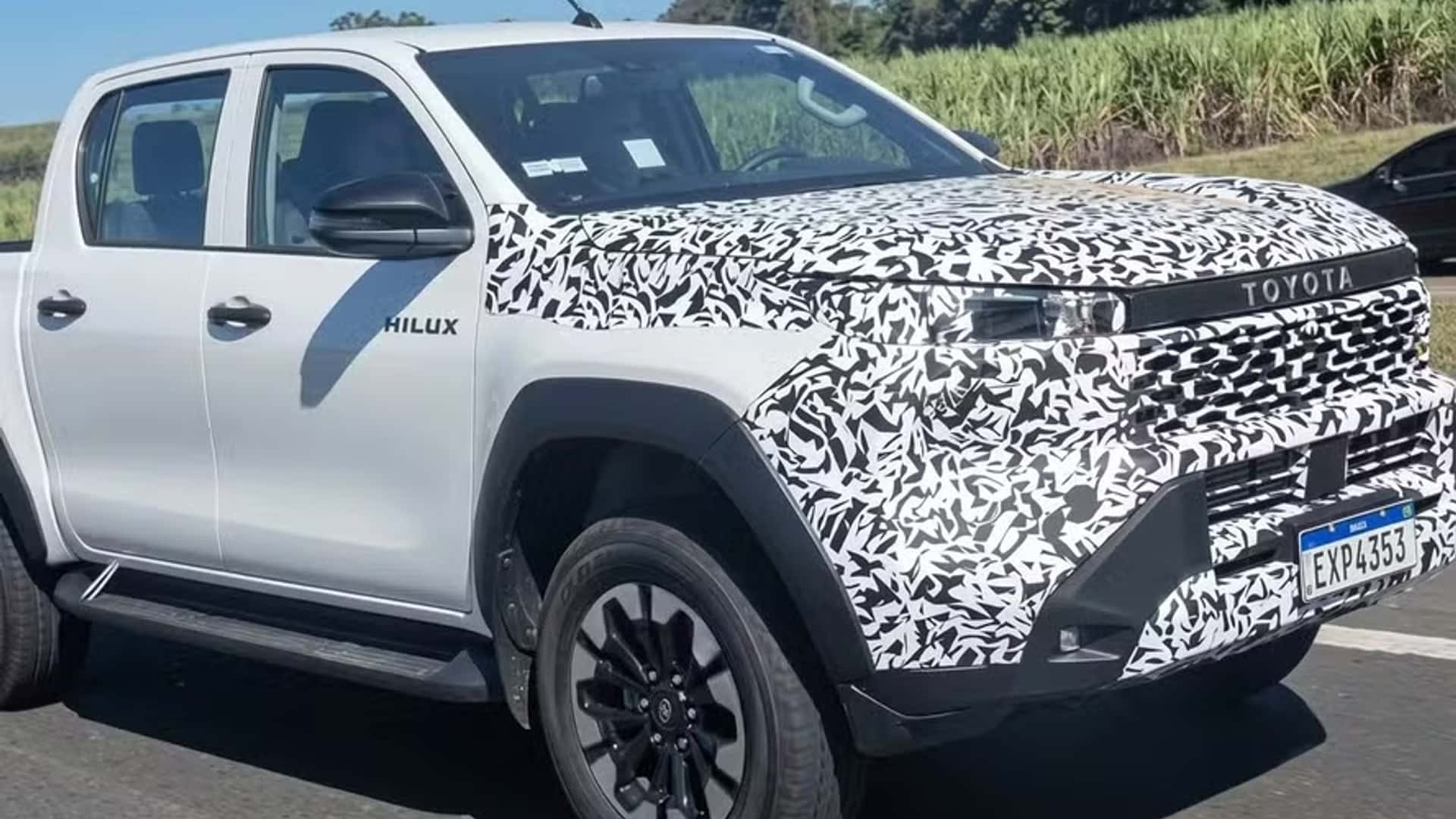 Toyota hilux (2025)