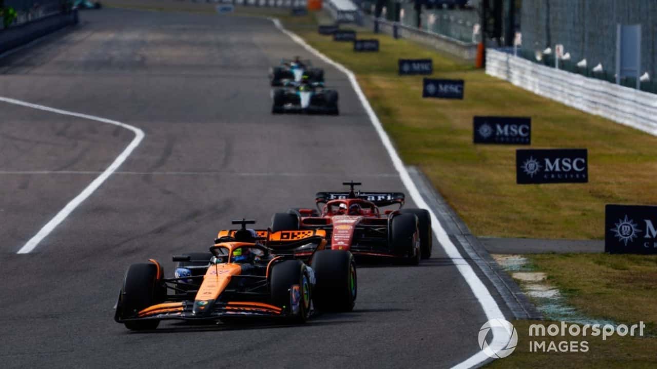 Oscar Piastri leads Charles Leclerc at Japanese GP 2024