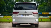 VW T7 Multivan (2024) mit Gute-Nacht-Paket im Test