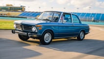 Voiture de course BMW Alpina 2002 et voiture de route 2002tii à Homestead Miami-19