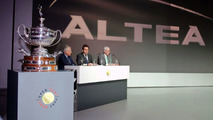 SEAT Altea is Official Car at IX SEAT Godo Open 2004