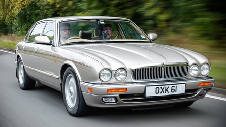 Jaguar XJ (X300, 1994-1997)