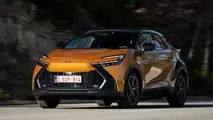 Toyota C-HR Plug-in Hybrid (2024)