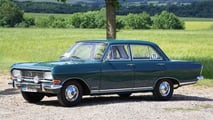 Unterwegs mit Sepp Herbergers Opel Rekord B (1966)