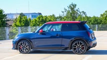 MINI JCW John Cooper Works benzina (2025), la prova su strada