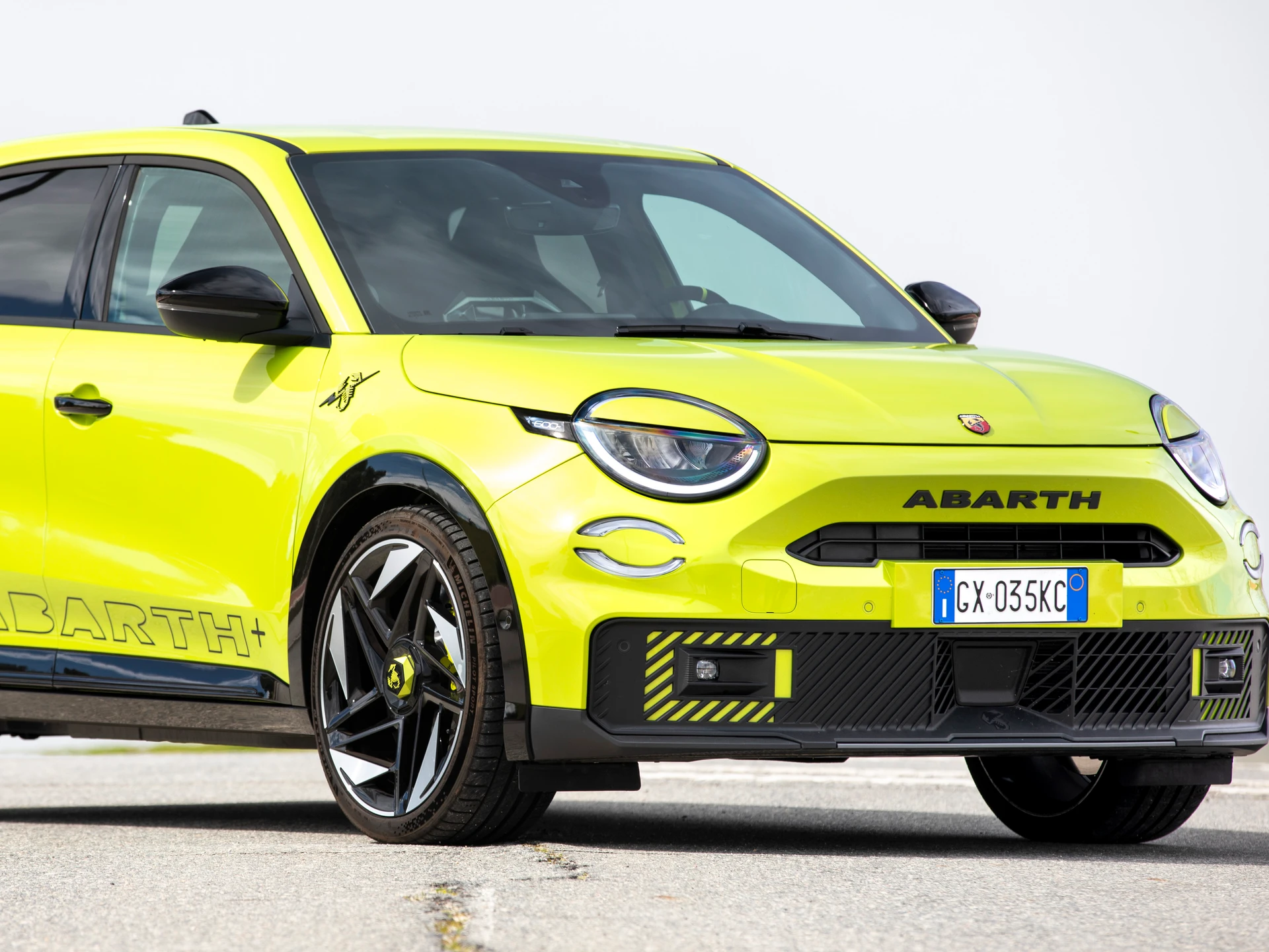 prueba-abarth-600e-