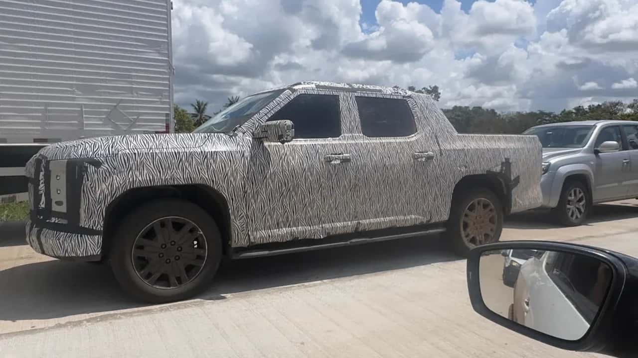 Flagra: VW Amarok 2027 será quase uma picape grande