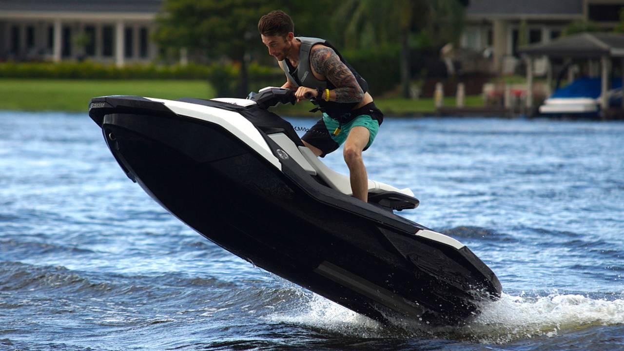 2014 Sea-Doo Spark Review - Rides Like a Sportbike