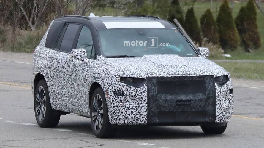 Cadillac XT6 Spy Photos