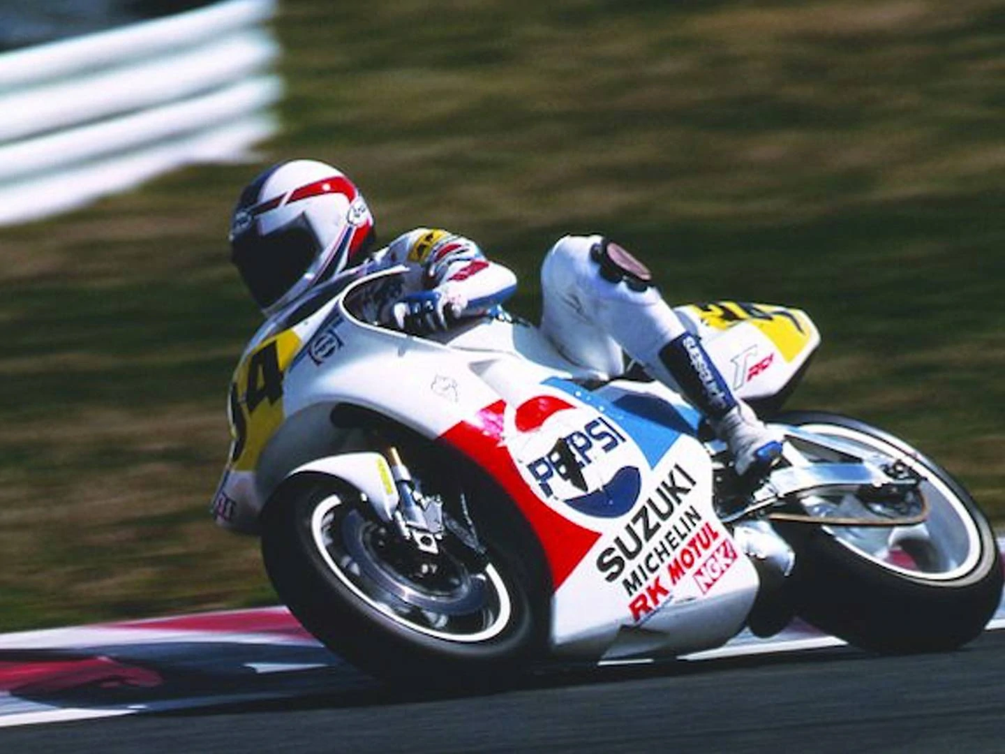 TOMY SUZUKI RGV-Γ500 kevin Schwantz hqdefault.jpg