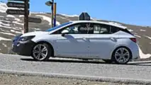 2019 Opel Astra facelift spy photo