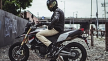 RideApart Review: Aprilia Dorsoduro 1200