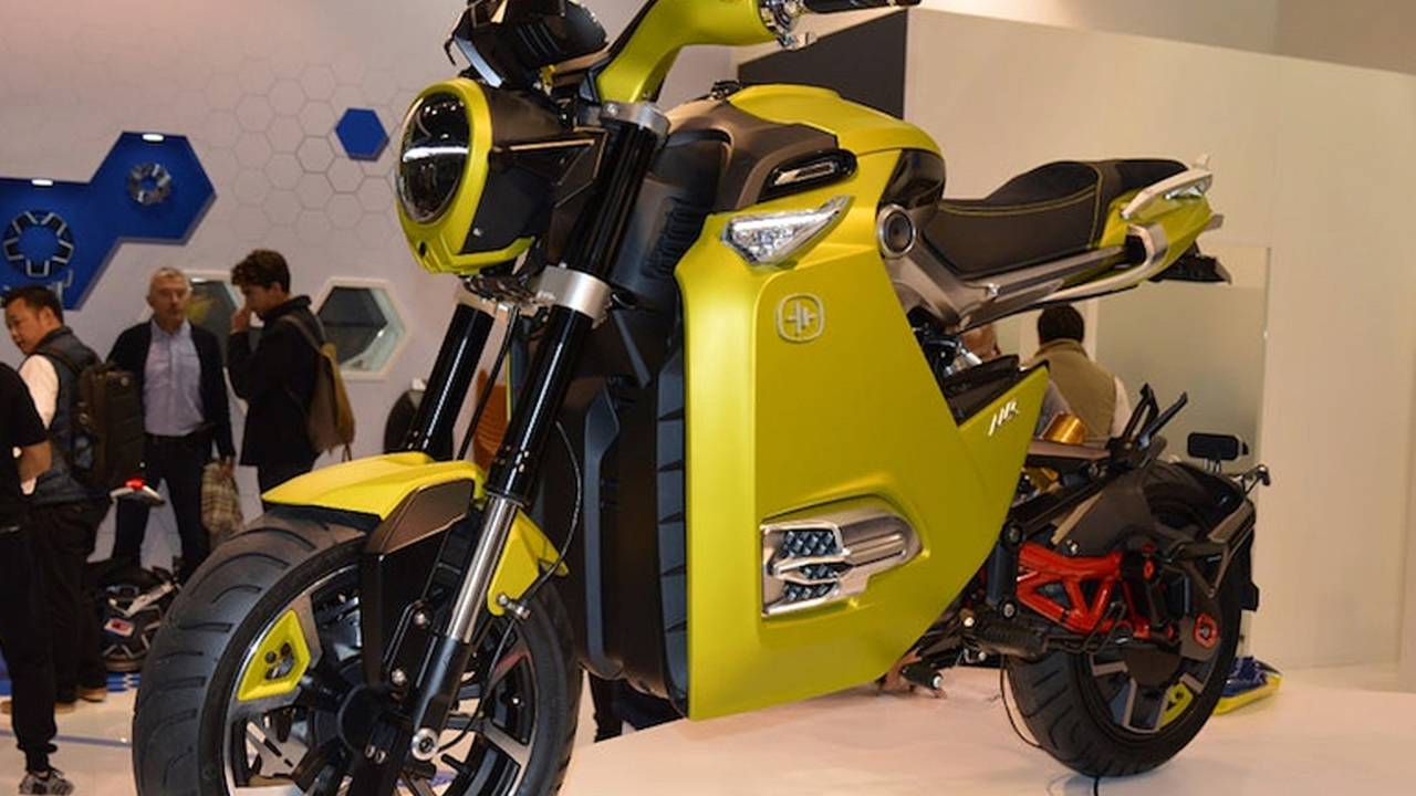 Meet the Otto MCR, a Pocket-Sized Electric Rocket