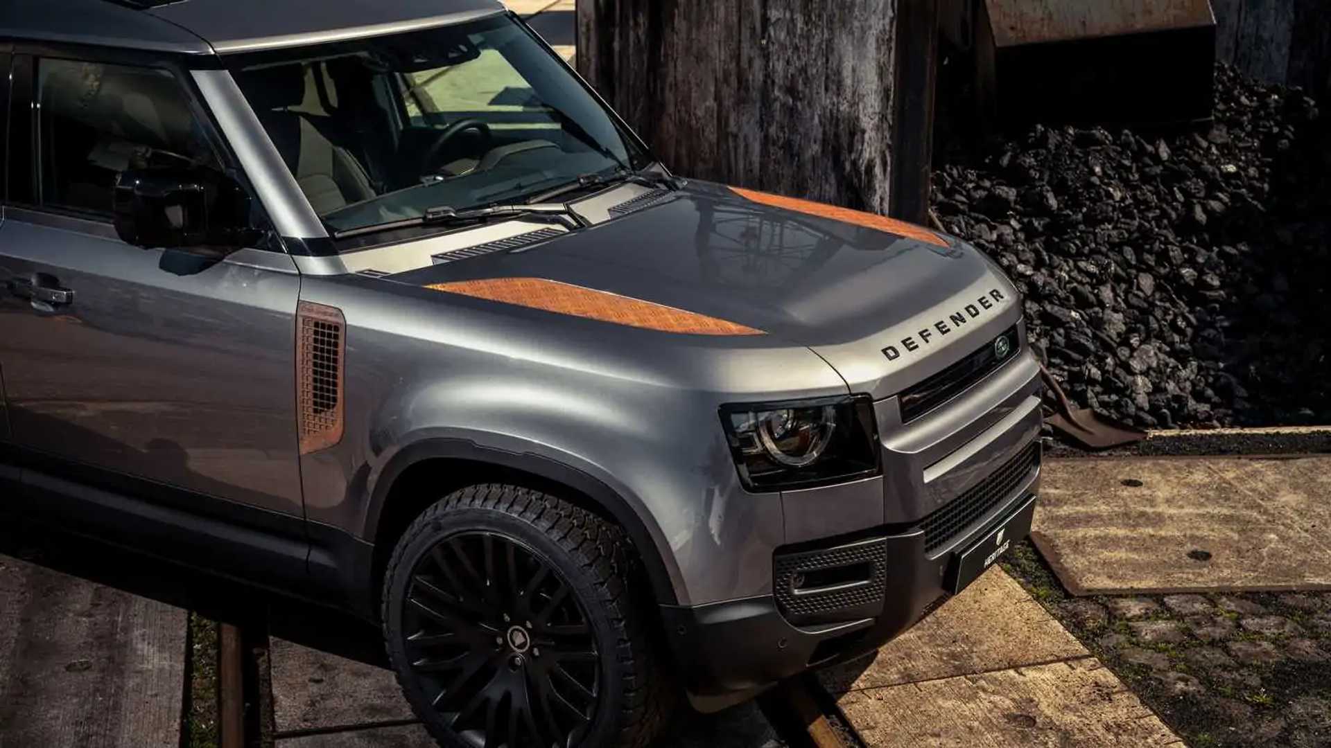 Comprereste Una Nuova Land Rover Defender Arrugginita 