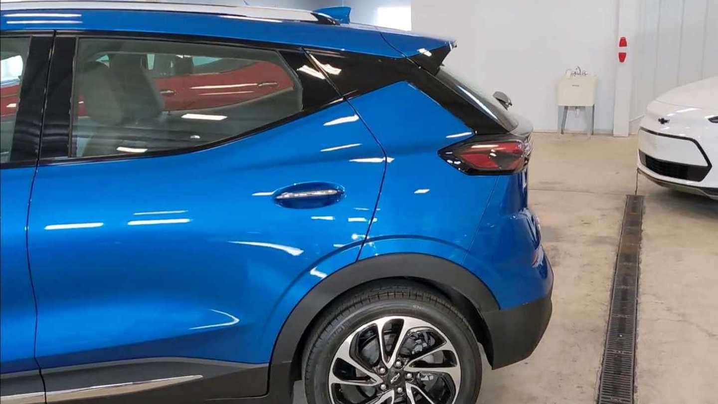 2022 Chevrolet Bolt EUV First Drive Review A Bigger, Better Bolt