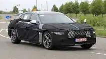 Next-gen Genesis G90 new spy photo (front three-quarters)