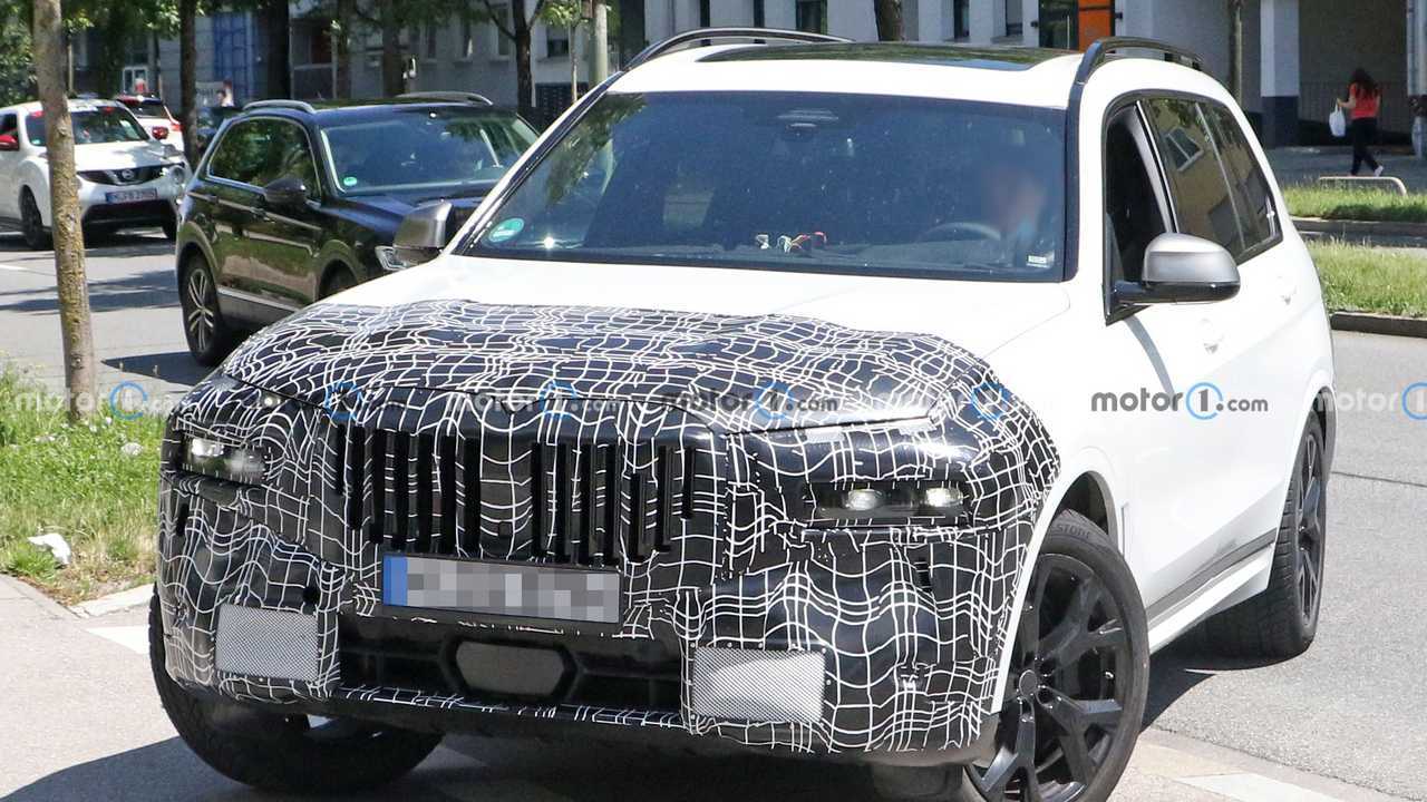 BMW X7 facelift 2023 fotos espía