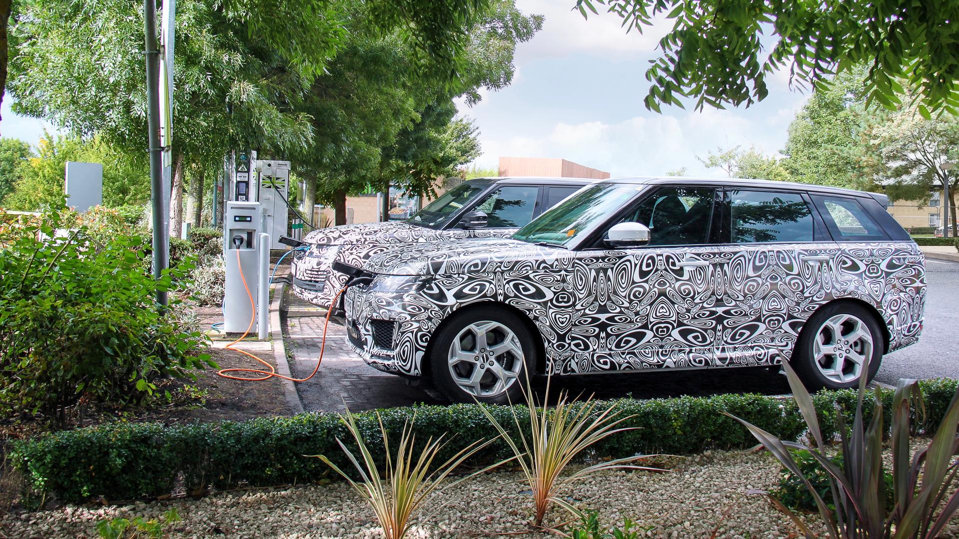 Range Rover Plug-in Hybrid Confirmed