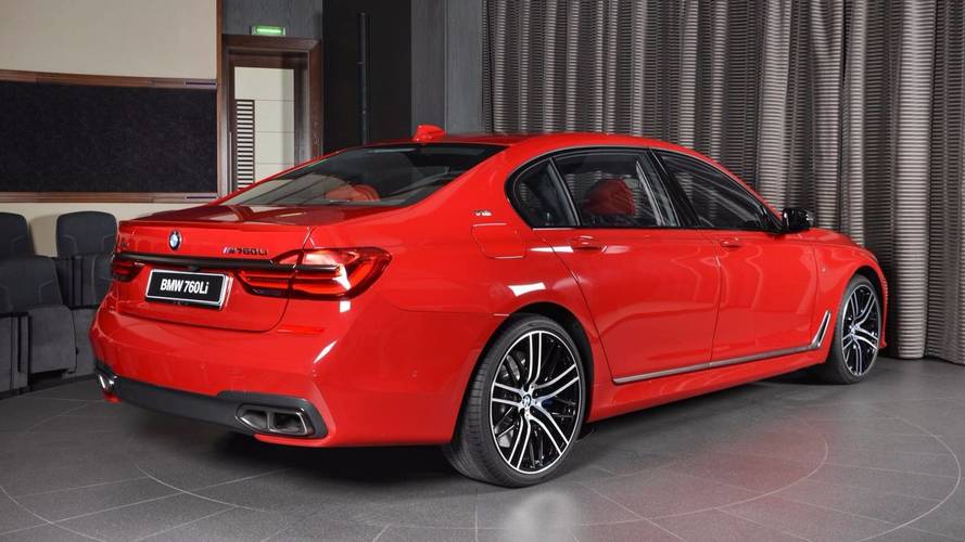 BMW M760Li xDrive rojo Imola