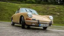 Porsche 911 (1966) in Sandbeige