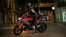 BMW F 900 XR