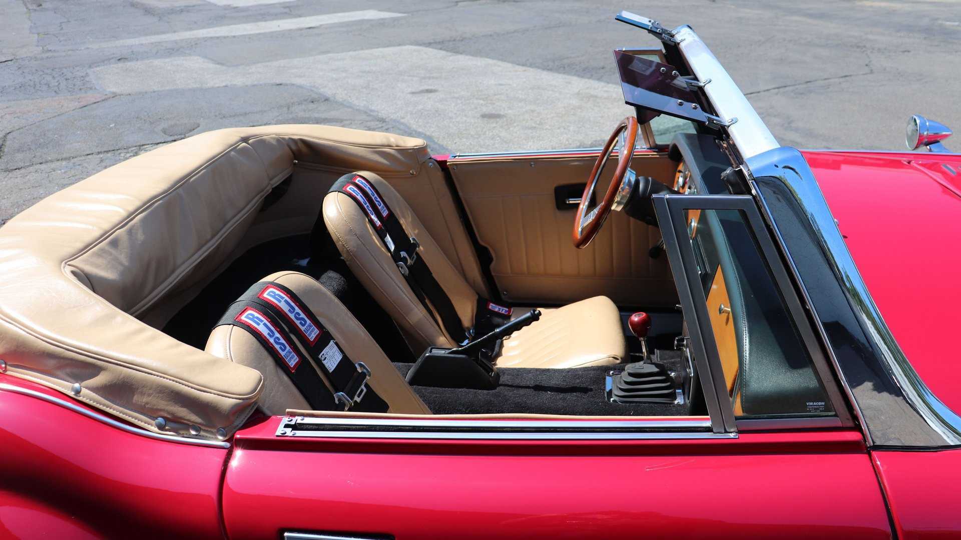 ["Austin-Healey 3000 Replica Is Rocking British Style With American Muscle"]