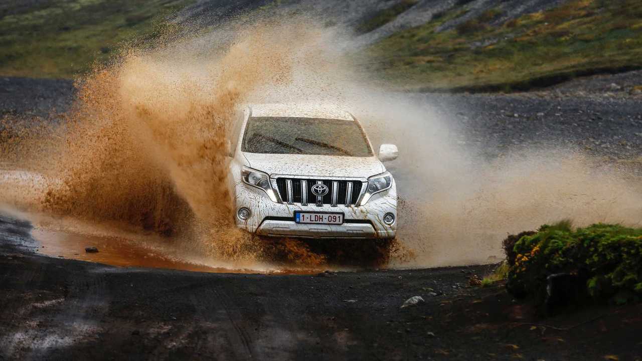 Land-Cruiser-Iceland-2015-24