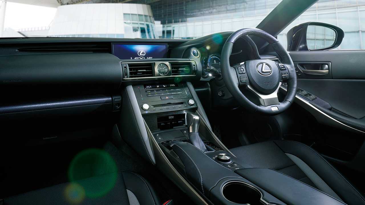 2020 Lexus IS I Blue