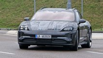 Porsche Taycan Cross Turismo (2021) praktisch ungetarnt