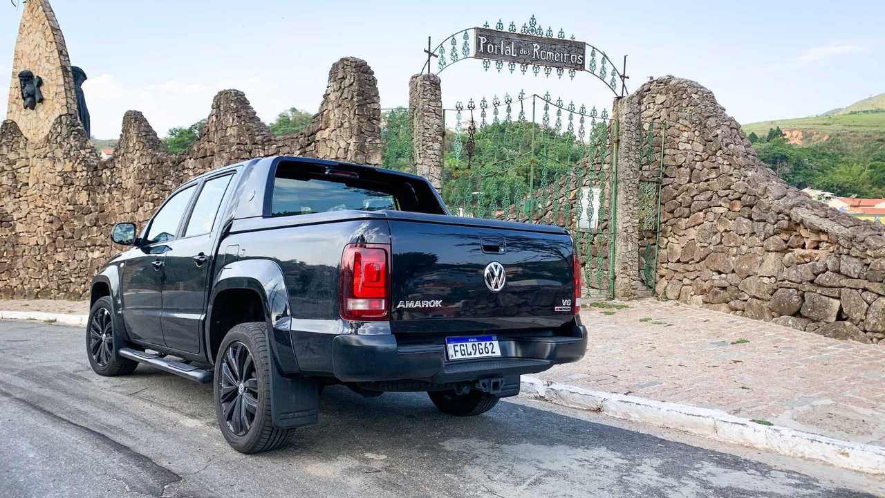 VW Amarok V6 Black Style