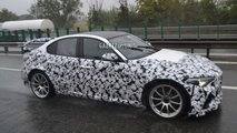 Alfa Romeo Giulia GTam pris sous la pluie