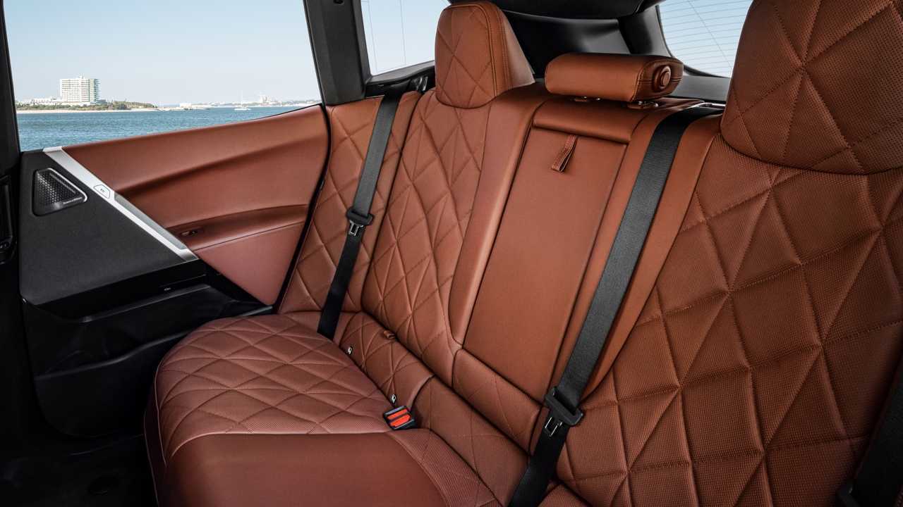 BMW iX (2020)