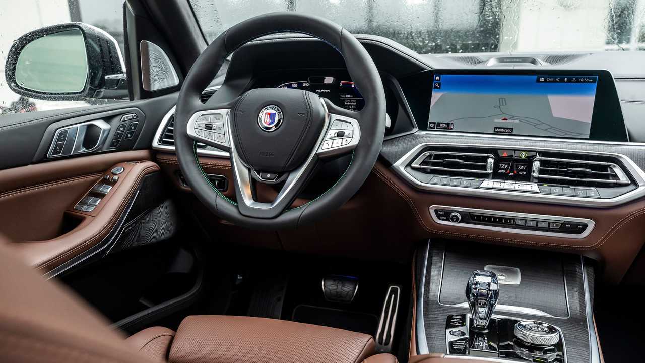Alpina XB7, la prova