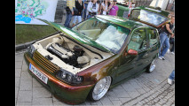 Ob mit Flip-Flop-Lackierung, lackiertem Motorraum ...