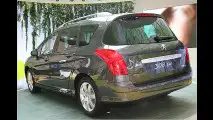 Halb Kombi, halb Van