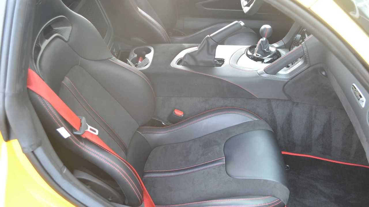 16 Dodge Viper Acr Extreme The Last Hurrah For The V10 Beast