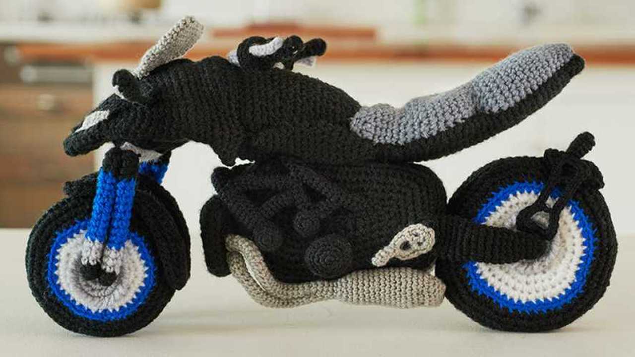 You Can Knit Your Own Yamaha Niken
