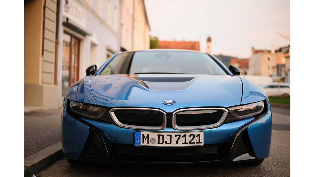 BMW i8 (photo via Julian Schroeder)