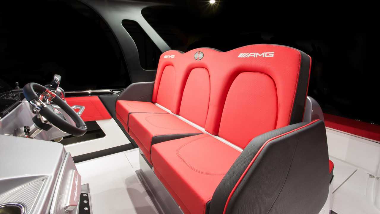 Cigarette Racing 41 'AMG Carbon Edition