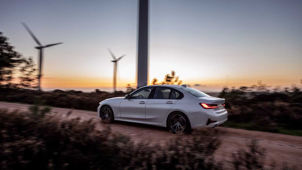BMW Série 3 330e 2020