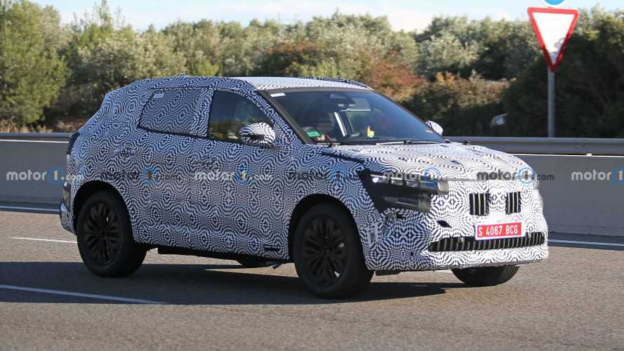 Renault Austral, si avvicina il debutto del nuovo crossover