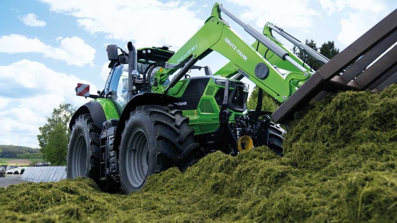 FARM MACHINE 2022 Omnitrattore e i trattori 180-400 CV finalisti