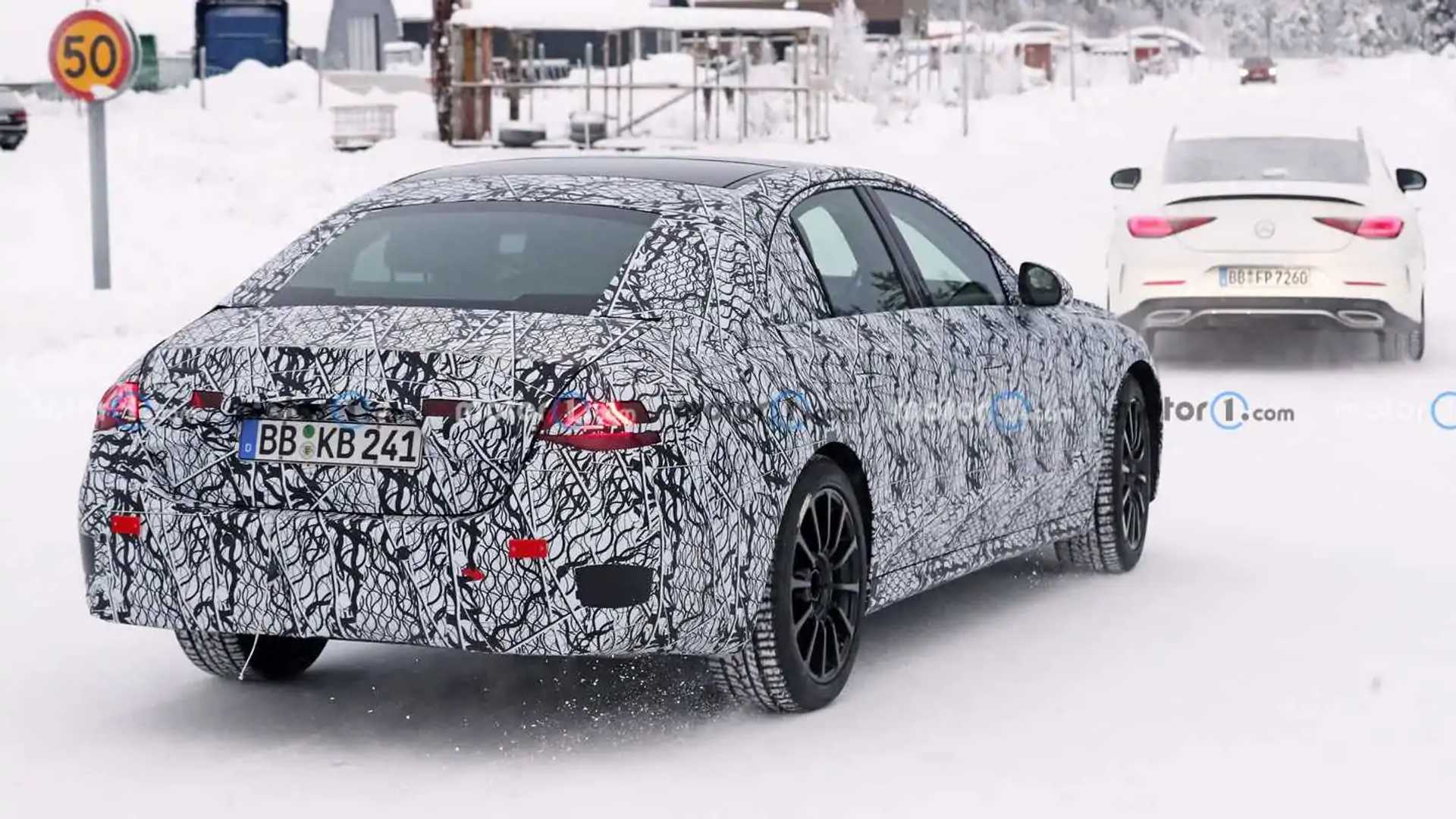 2024 Mercedes-Benz E-Class Rear View Spy Photo